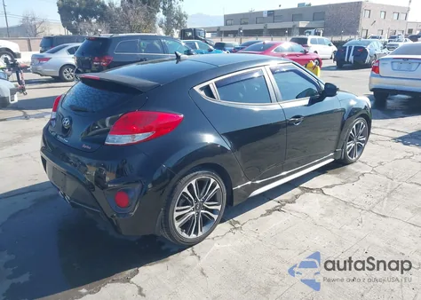 2016 Hyundai Veloster Turbo z USA, uszkodzony, nr VIN KMHTC6AEXGU254265